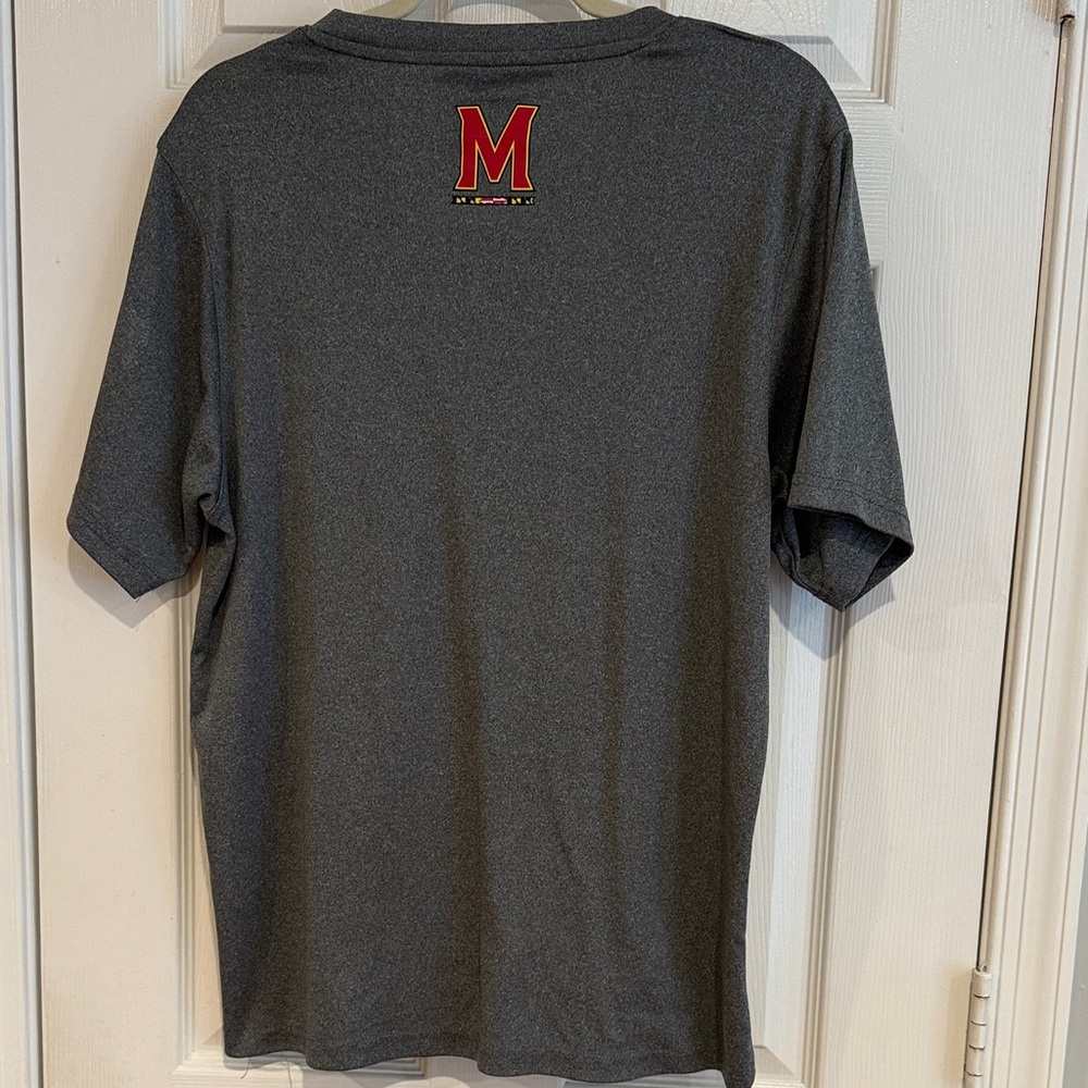 Colosseum Maryland Terrapins Charcoal Tee size Large Men’s - Picture 3 of 4